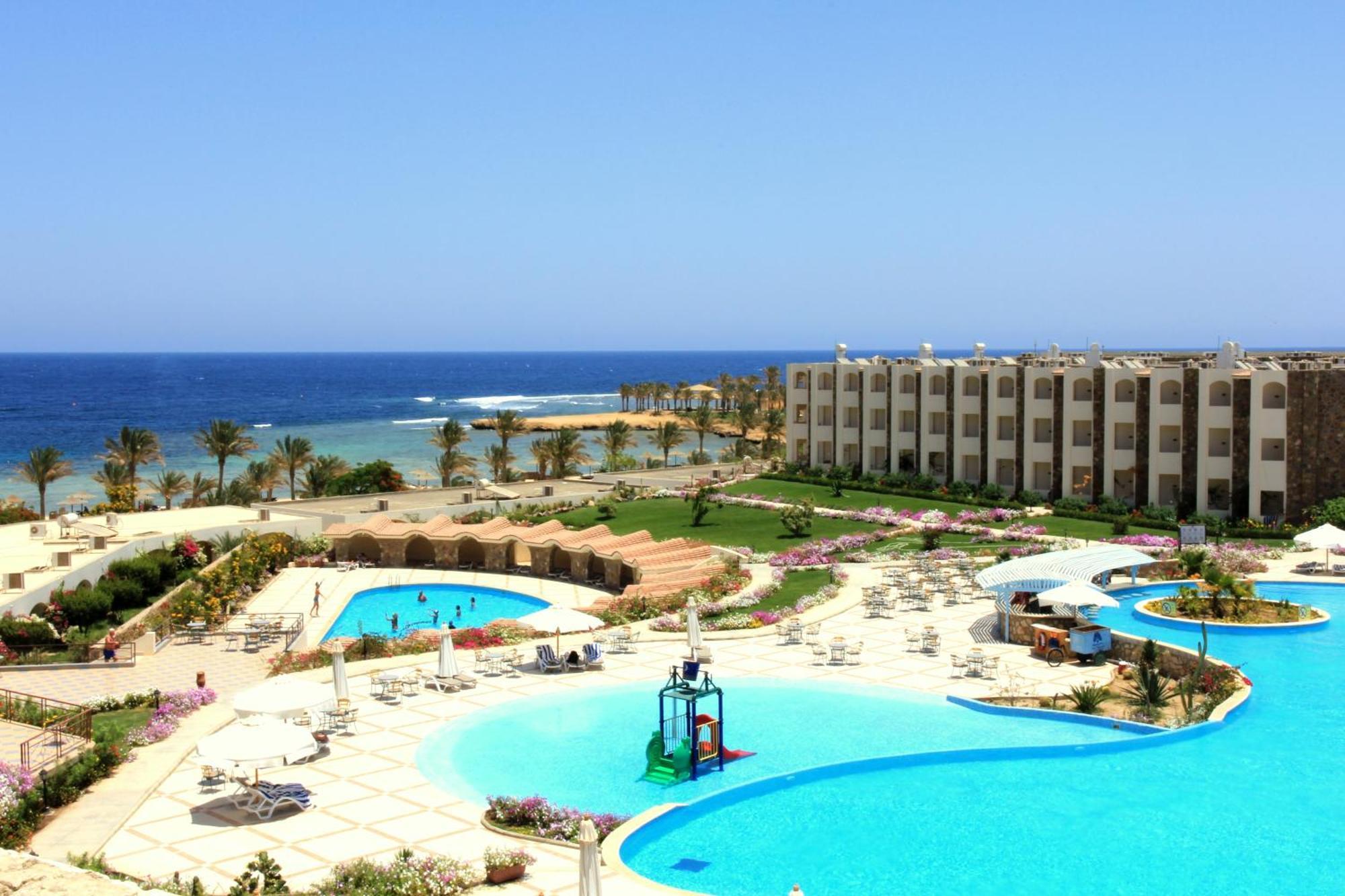 Royal Brayka Beach Resort Abu Dabab Ngoại thất bức ảnh