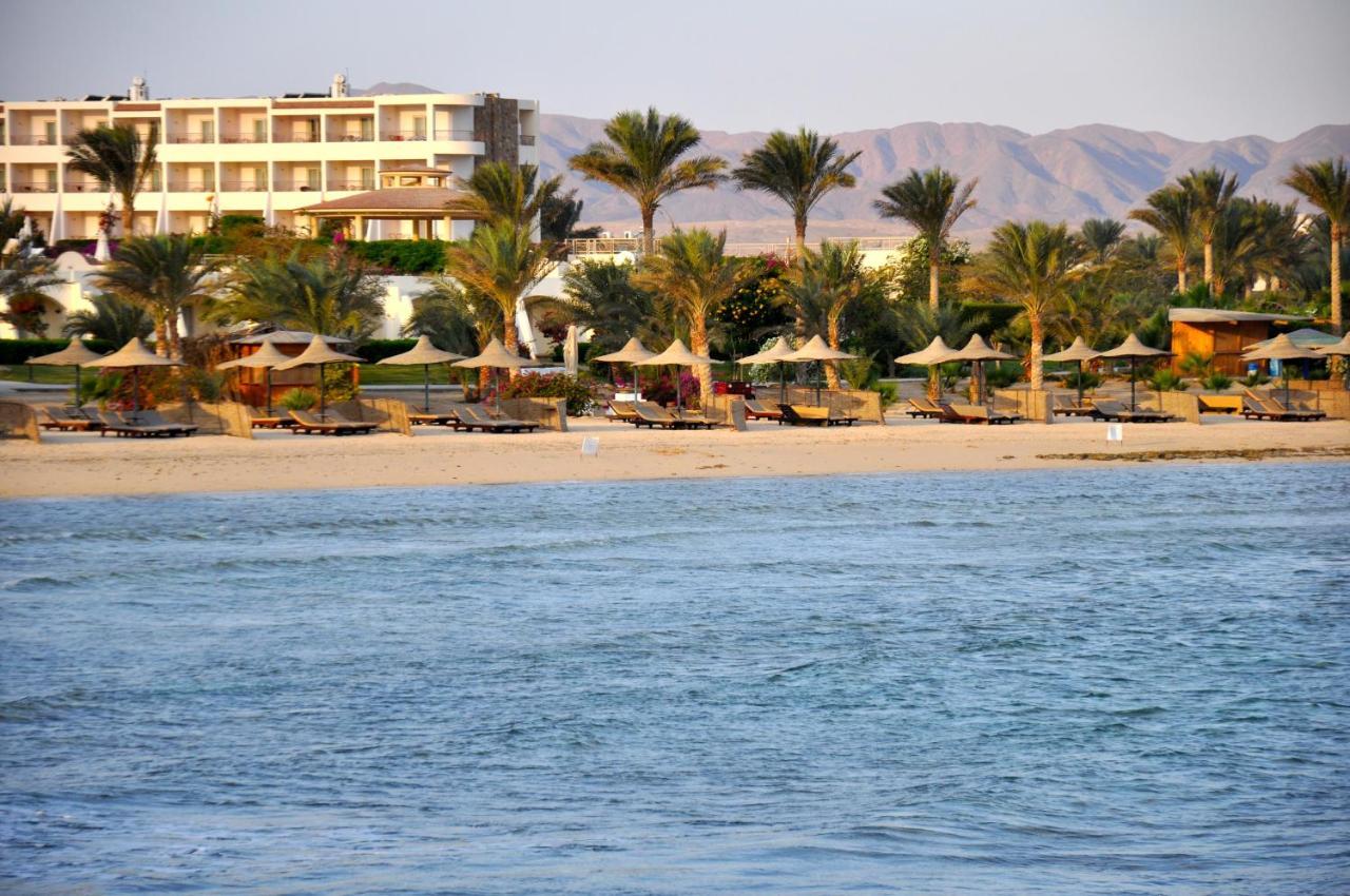 Royal Brayka Beach Resort Abu Dabab Ngoại thất bức ảnh