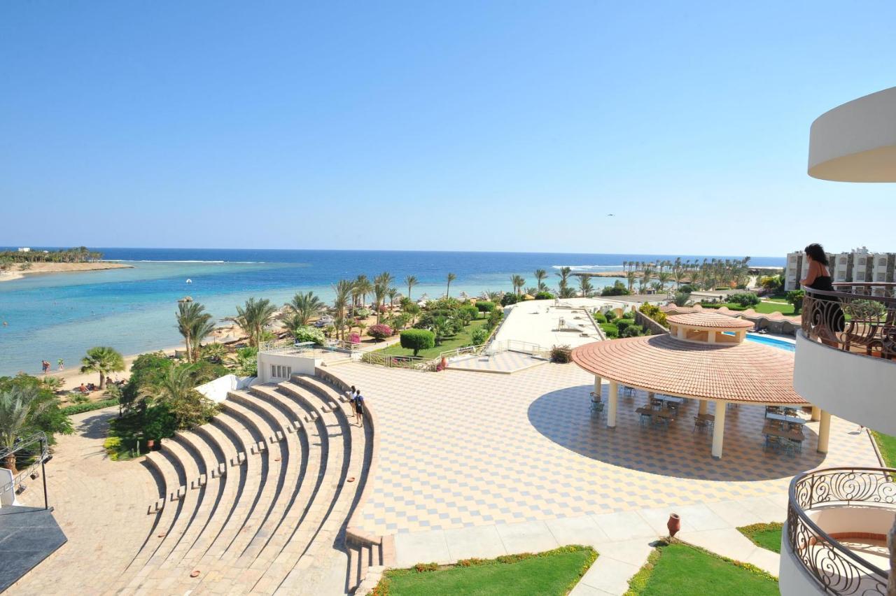 Royal Brayka Beach Resort Abu Dabab Ngoại thất bức ảnh