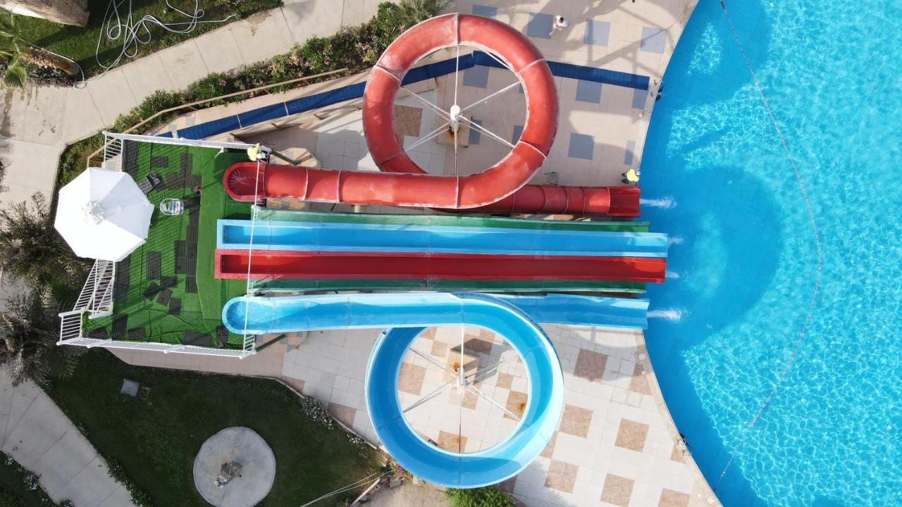 Royal Brayka Beach Resort Abu Dabab Ngoại thất bức ảnh