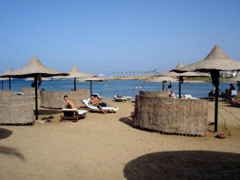 Royal Brayka Beach Resort Abu Dabab Ngoại thất bức ảnh